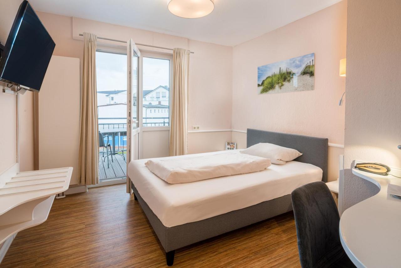 Schaefers Hotel, Self-Check-In, Cafe Und Baecker Am Hotel Vechta Bagian luar foto